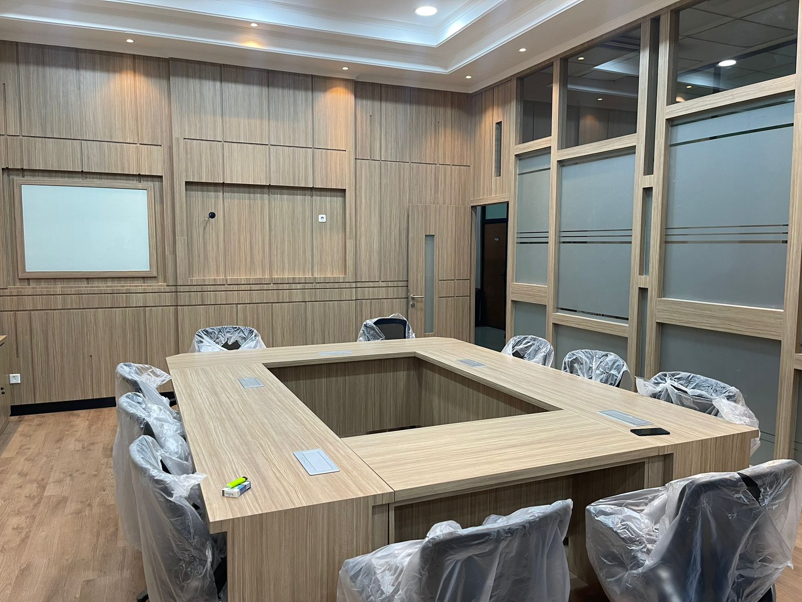FH TRISAKTI Bib Interior Office 4